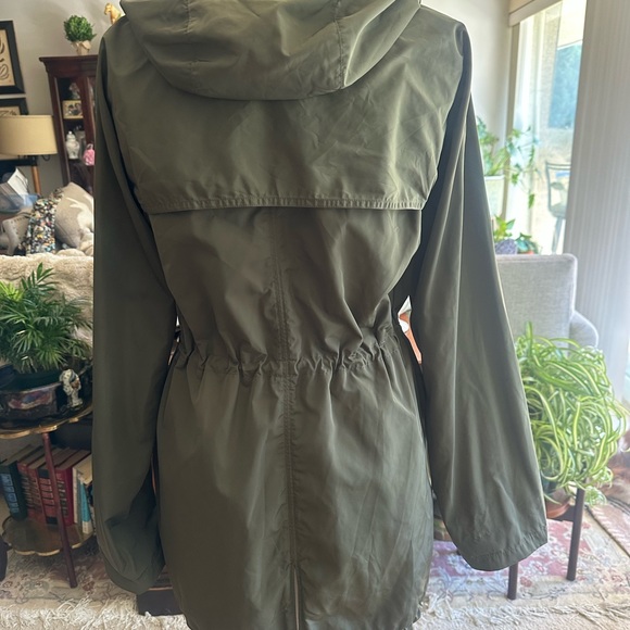 Theory Rain coat - Picture 3 of 7